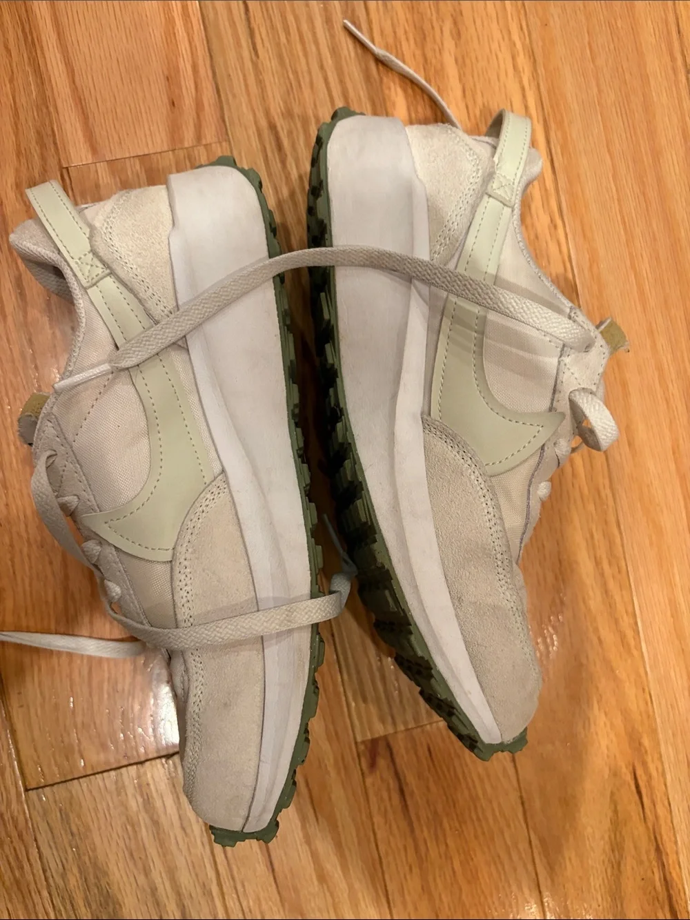 Nike low top
